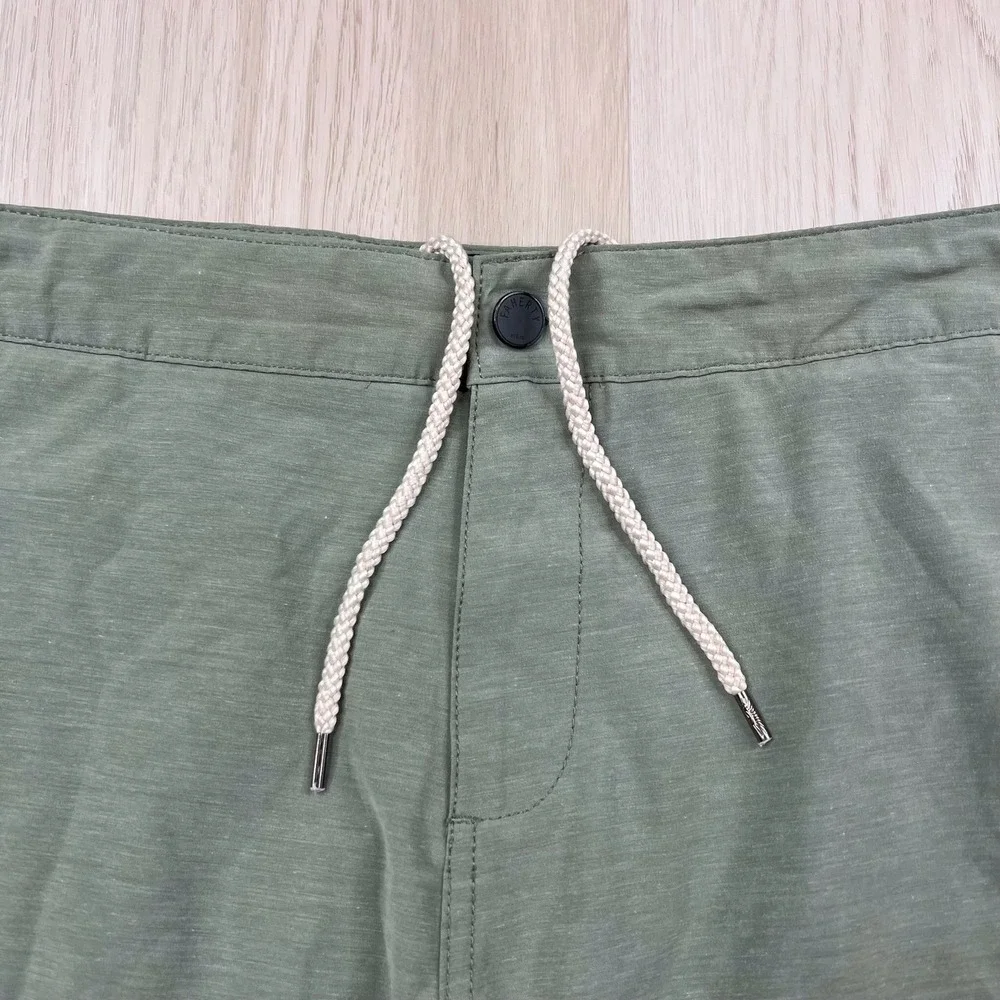 Faherty All Day Shorts Mens Size 42 Inseam 8